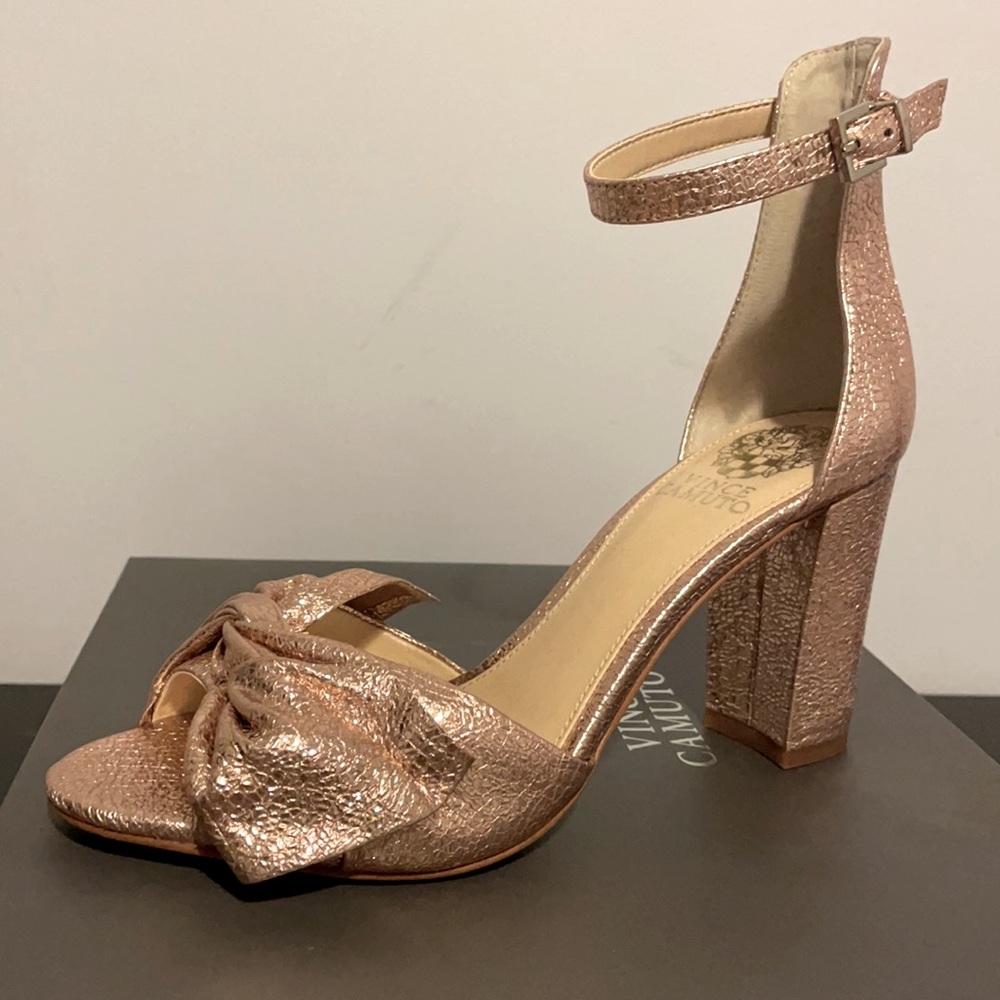 New Vince Camuto  Carrelen Heeled Sandal!!!